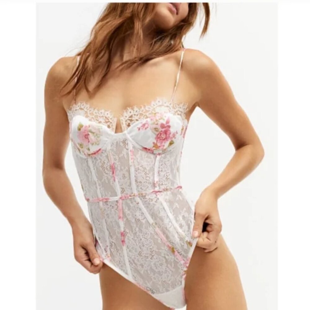 For Love Lemons x Victoria's Secret Melrose Bodysuit FLLforVS Floral White Lace